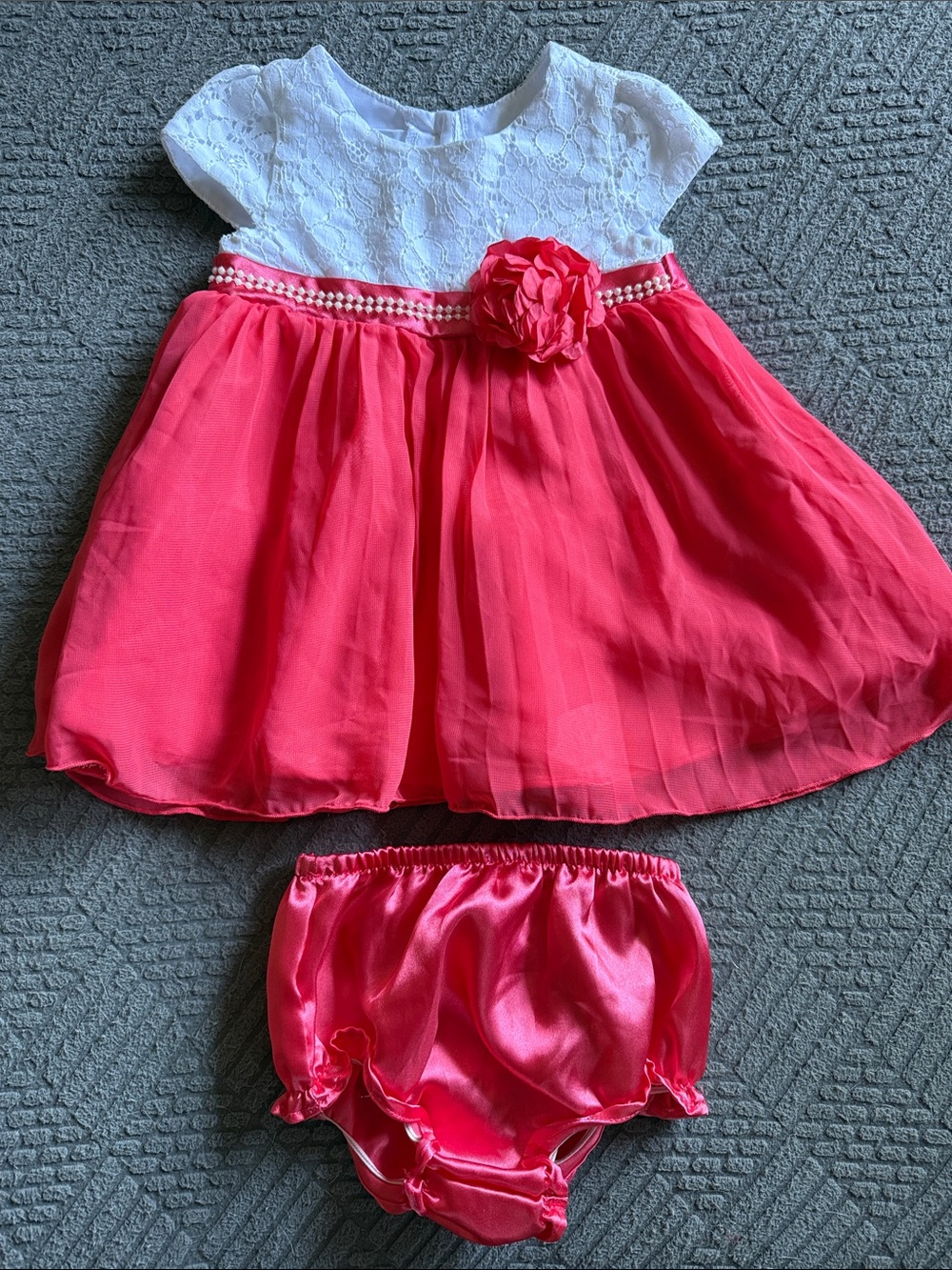 Sweet Heart Rose White and Hot Pink Lace Bodice Formal Dress with Bloom